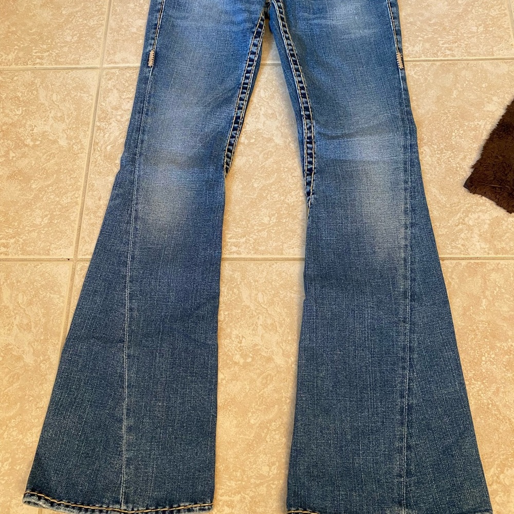 True Religion Blue Flare & Wide Leg Jeans - Picture 5 of 16